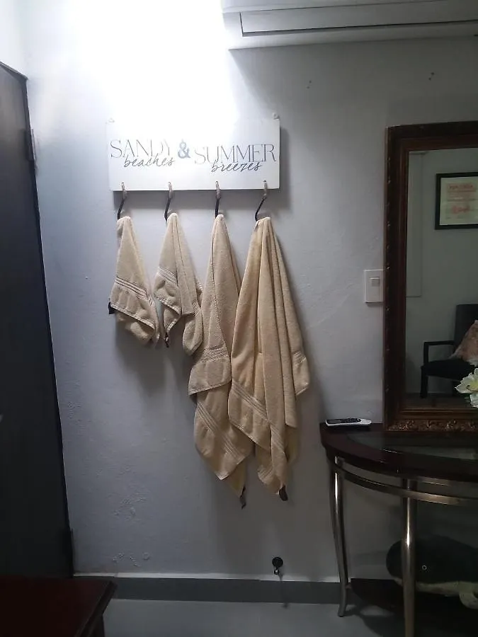 Isla Verde By The Beach Guest House サンジョアン